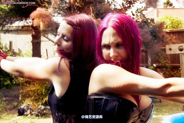 limitedaudience - 2011 elyssia violet reign two for one 2 第 15 张图片