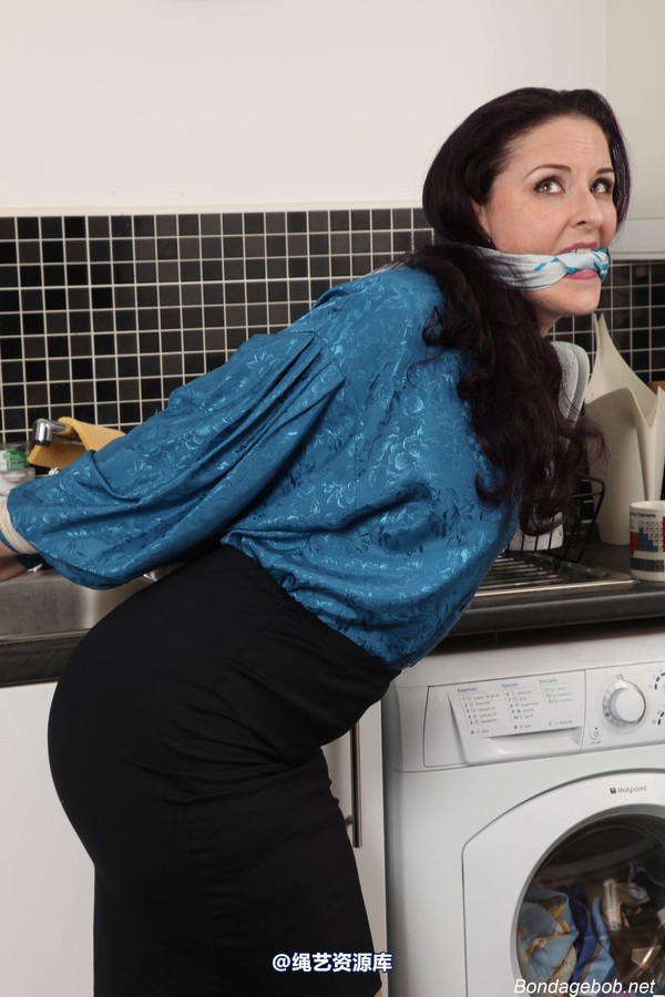 bondagebob - Caroline Pierce Escape attempt 第 6 张图片