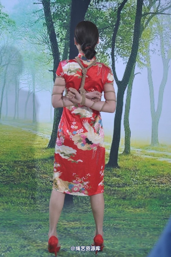 mj影视 - 三大模特争秀1 第 121 张图片