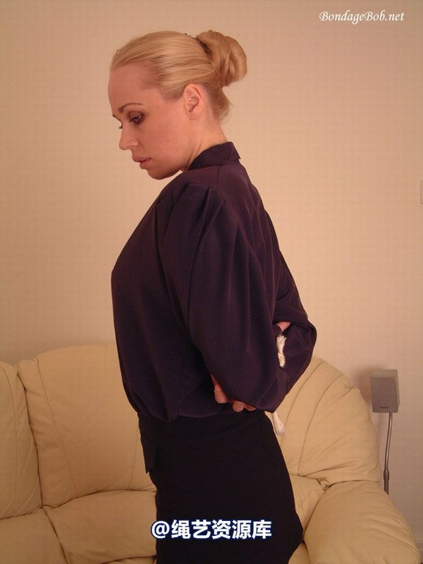 bondagebob - Freya Posing 第 1 张图片