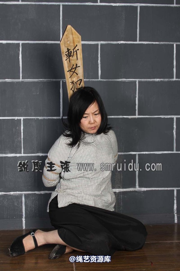 锐度主张 - 监房女犯模特：雨露 第 33 张图片
