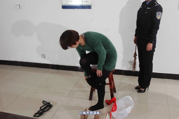 mj影视 - 汪晓慧5―换衣上绑 第 128 张图片
