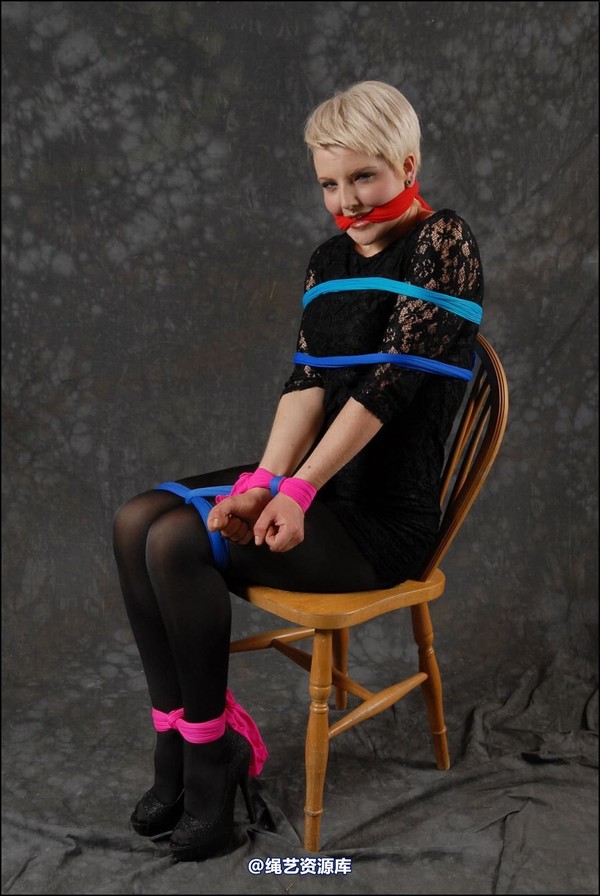 simplytied - Fun with coloured tights 第 26 张图片
