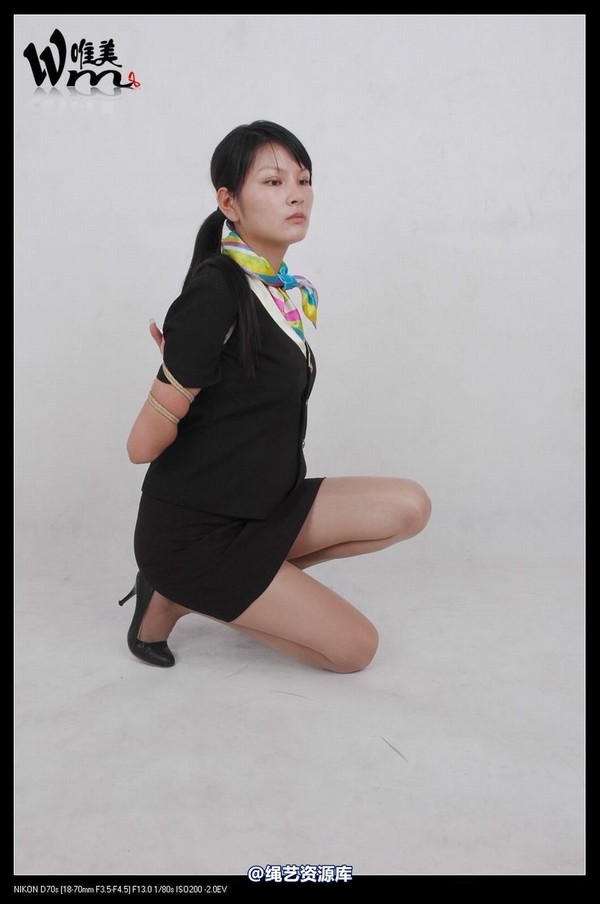 唯美之家 - 09-8-23兰玉制服捆绑 第 11 张图片