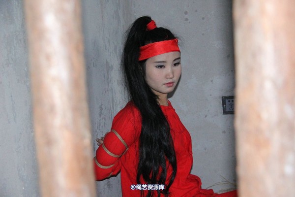 胜景山庄 - 223-盼盼红罪衣 第 17 张图片