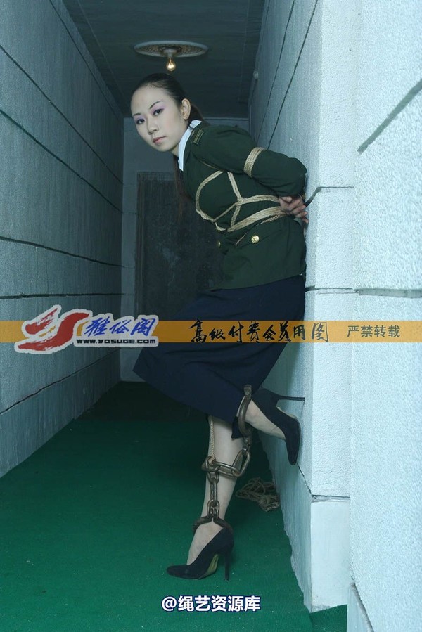 雅俗阁 - 20070419雅雯警服 第 40 张图片