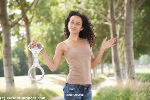 cuffedoutdoors - cod570 第 2 张图片