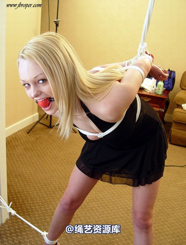 jbroper - Martina Warren 4 第 2 张图片