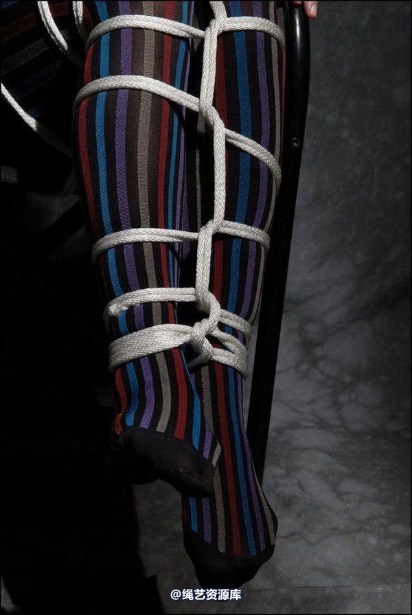 simplytied - Angel in colour stripes 第 28 张图片