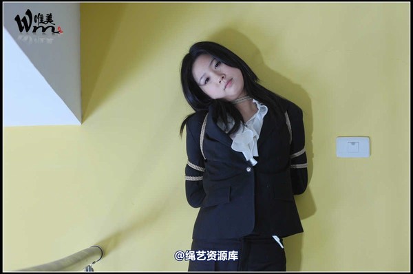 唯美之家 - 雪儿制服2010-3-13 第 5 张图片