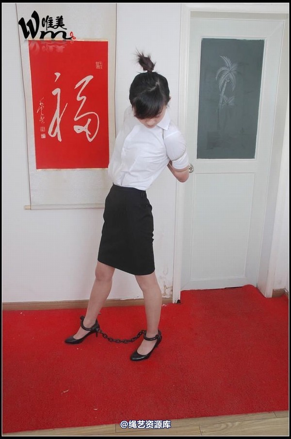 唯美之家 - 紧缚空姐子茹2010-5-8 第 16 张图片