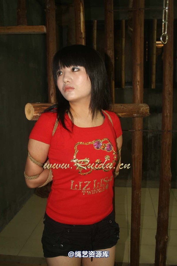 锐度主张 - 20071217第47期 佳佳，姣姣，恬恬捆绑图 第 72 张图片