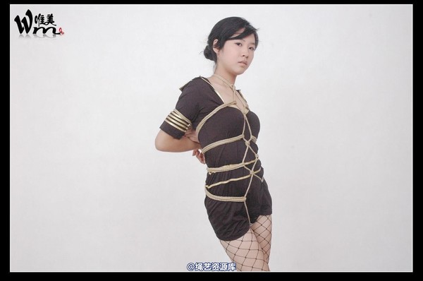 唯美之家 - 2009-9-7雪儿网袜 第 30 张图片