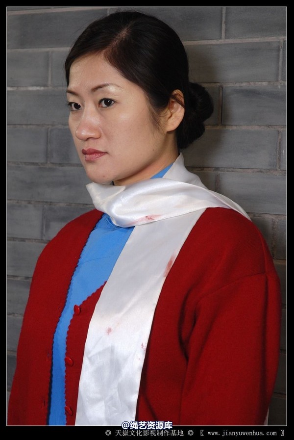 红豆的天空 - 红豆2010新作 江姐形象1 第 1 张图片