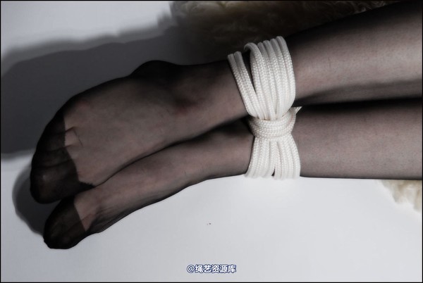 simplytied - 50s Girdle shoot 第 14 张图片