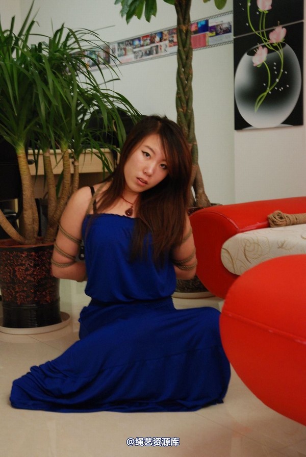 唯美之家 - 新模慕儿-蓝色礼服 第 114 张图片
