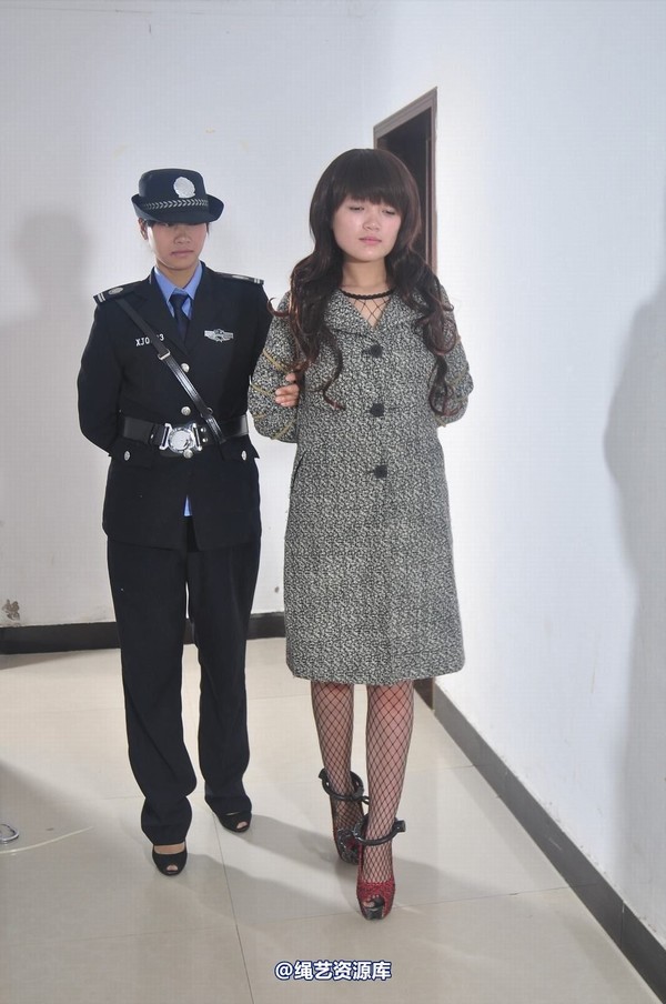 mj影视 - 扫黄行动被抓的女人3 第 48 张图片