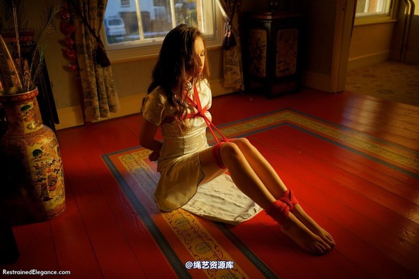 restrainedelegance - Everything You See Is For Sale 第 94 张图片