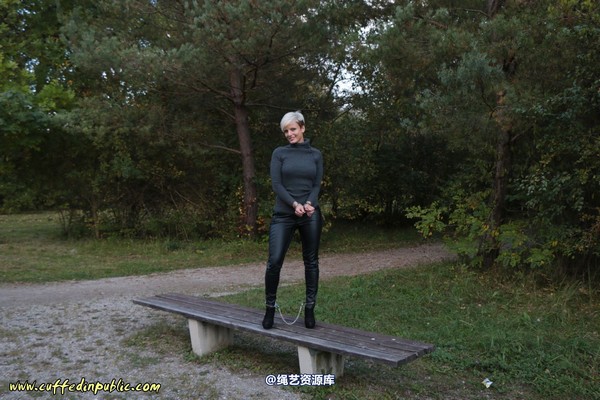 girlsinsteel - What can I do with legcuffs_ 第 81 张图片