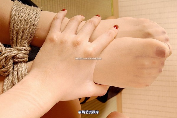丽柜美束 - 2005-11-23 第 25 张图片