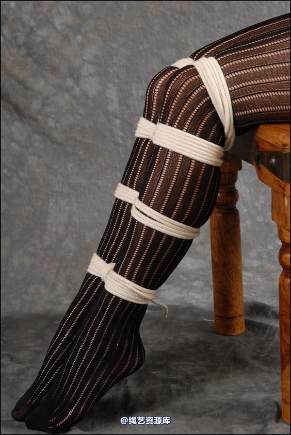 simplytied - Chair tight tie 第 26 张图片
