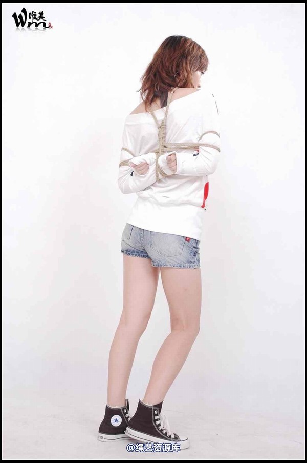 唯美之家 - 2009-9-19新模特（小艾） 第 44 张图片