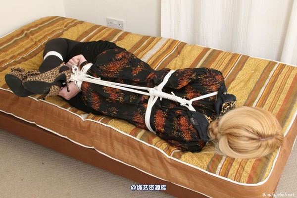 bondagebob - Ariel Hair Tied 第 89 张图片