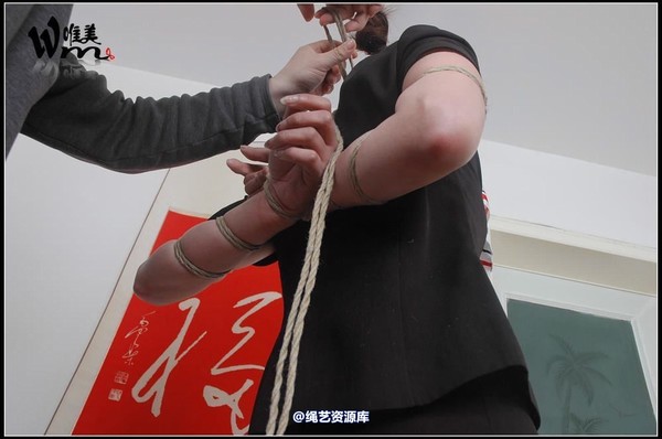 唯美之家 - 紧缚空姐子茹2010-5-8 第 35 张图片