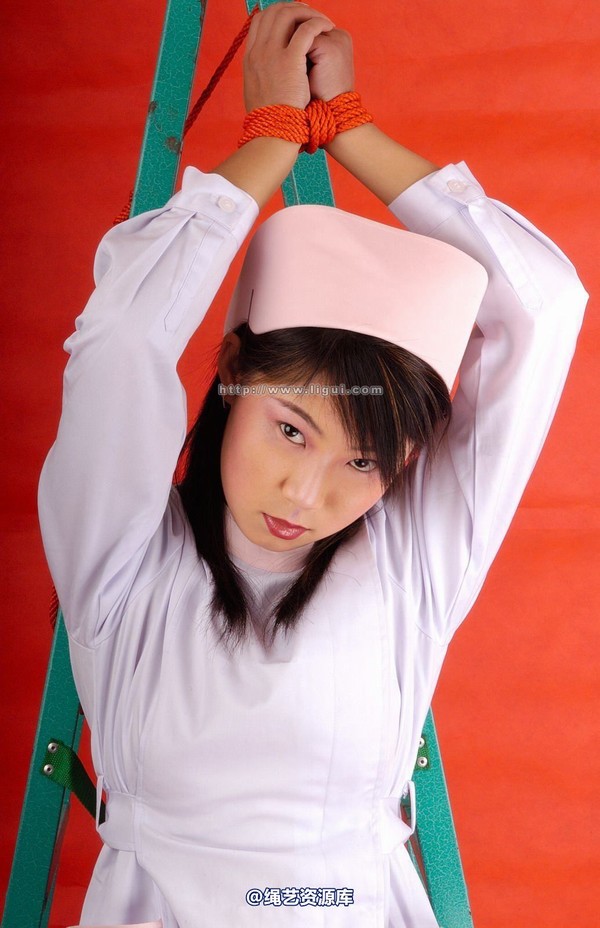 丽柜美束 - 2004-7-21 第 2 张图片