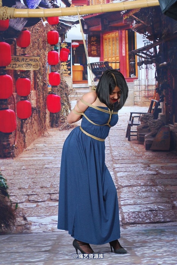 唯美之家 - 小艺吊绑 第 80 张图片