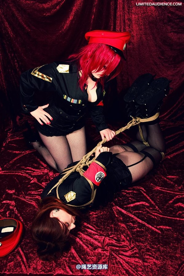 limitedaudience - 2009 scarlett shrinking violet agents in training 第 7 张图片