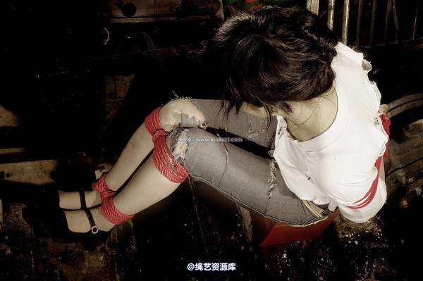 丽柜美束 - 2006-12-13 第 8 张图片