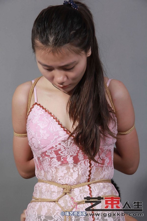 艺束人生 - 013-雯子礼服后高手 第 48 张图片