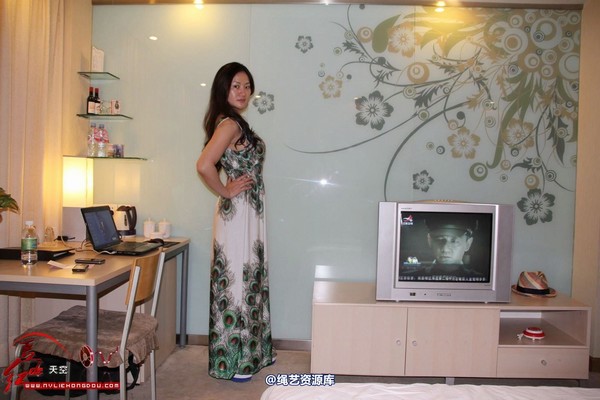 红豆的天空 - 2011 红豆 唯美长裙 第 1 张图片
