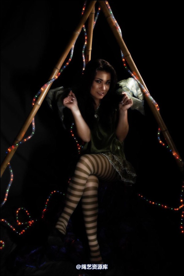simplytied - Christmas Cracker 第 1 张图片
