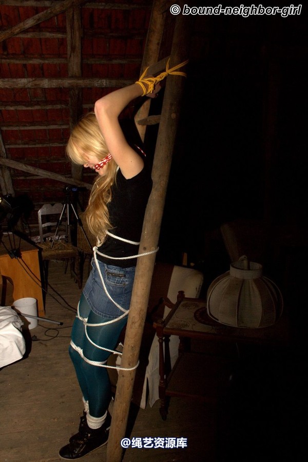 bound-neighbor-girl - Kate - Tied up in the attic 3 第 29 张图片