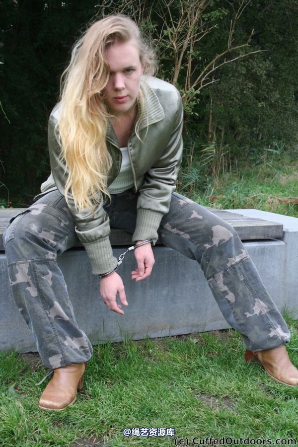 cuffedoutdoors - cod016 第 3 张图片