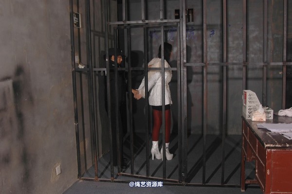 mj影视 - 安娜审问 第 74 张图片