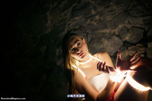 restrainedelegance - Captured By Light 第 45 张图片