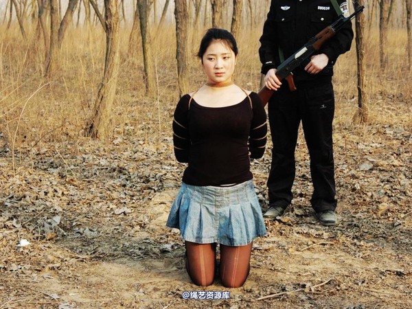 mj影视 - 2013-3-4陈沫踏青 黑丝美女最终的不归路 第 422 张图片