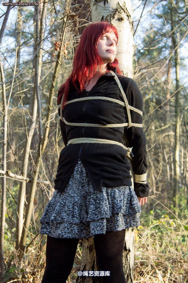limitedaudience - 2012 scarlett stuck in the woods 2 第 34 张图片