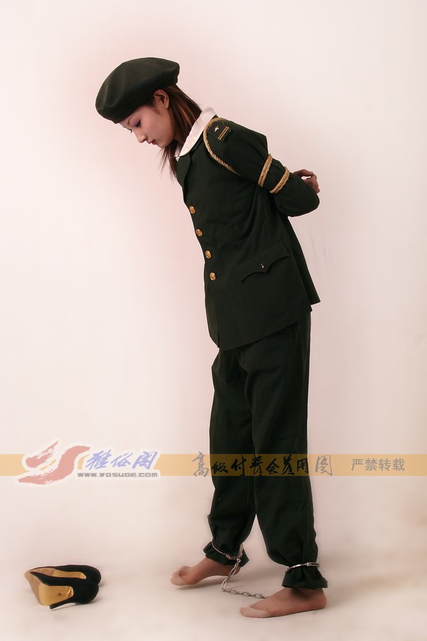 雅俗阁 - 20060407雪儿警服 第 112 张图片