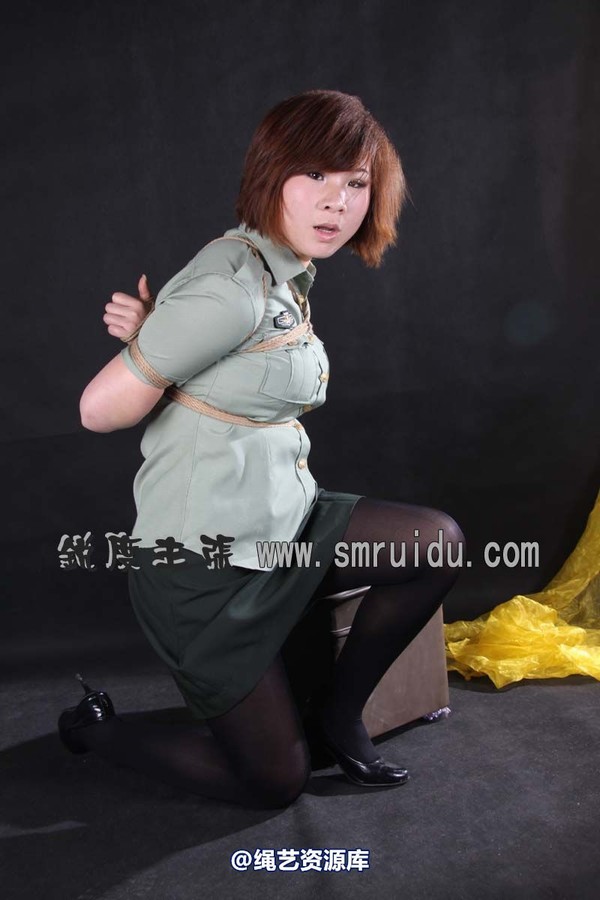 锐度主张 - 瑶瑶军服捆绑 第 72 张图片