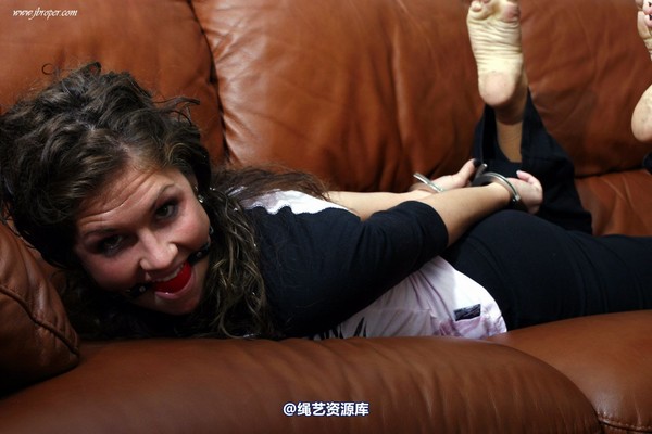 jbroper - Darling Nikki 2011-1 第 35 张图片