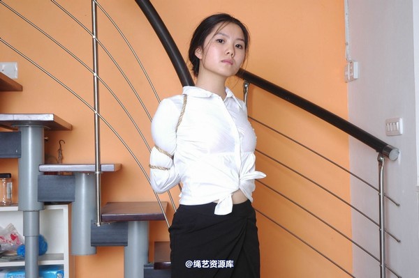 唯美之家 - 紧缚性感惹火的秘书--青竹2010-7-28 第 55 张图片