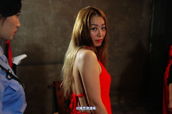 mj影视 - 血的代价梦境古大堂 女囚众生相2013-08-26 第 135 张图片