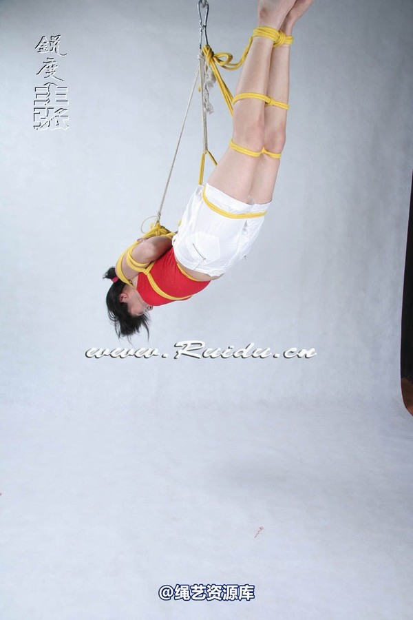 锐度主张 - 婷婷和嫣儿KB悬吊 第 289 张图片