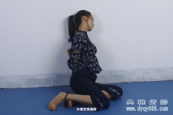 典雅倩影 - 324-女交通员被捕 第 94 张图片