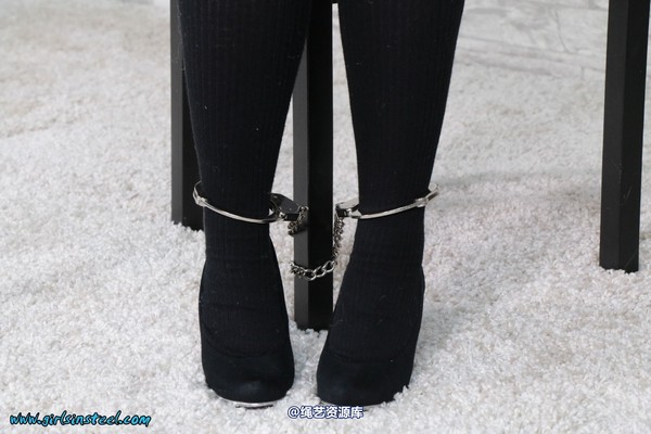 girlsinsteel - Fiddle cuffing 第 57 张图片