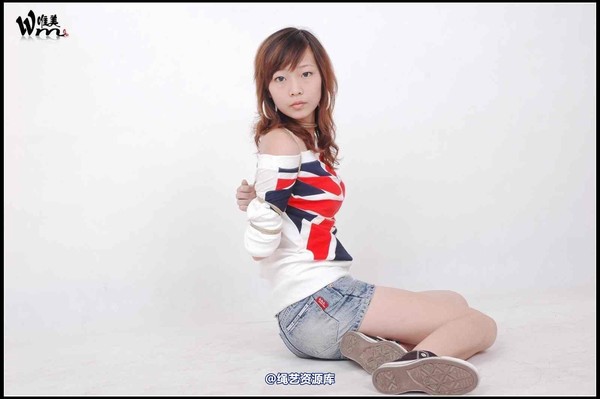 唯美之家 - 2009-9-19新模特（小艾） 第 8 张图片